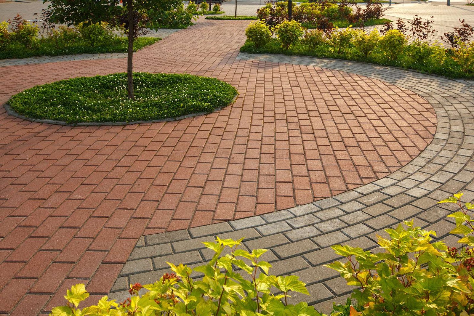 PAVING TILES CONTRACTORS IN DUBAI 050-9221195