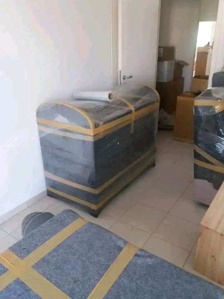 Movers Packers Service In dubai jvc 052 4070463