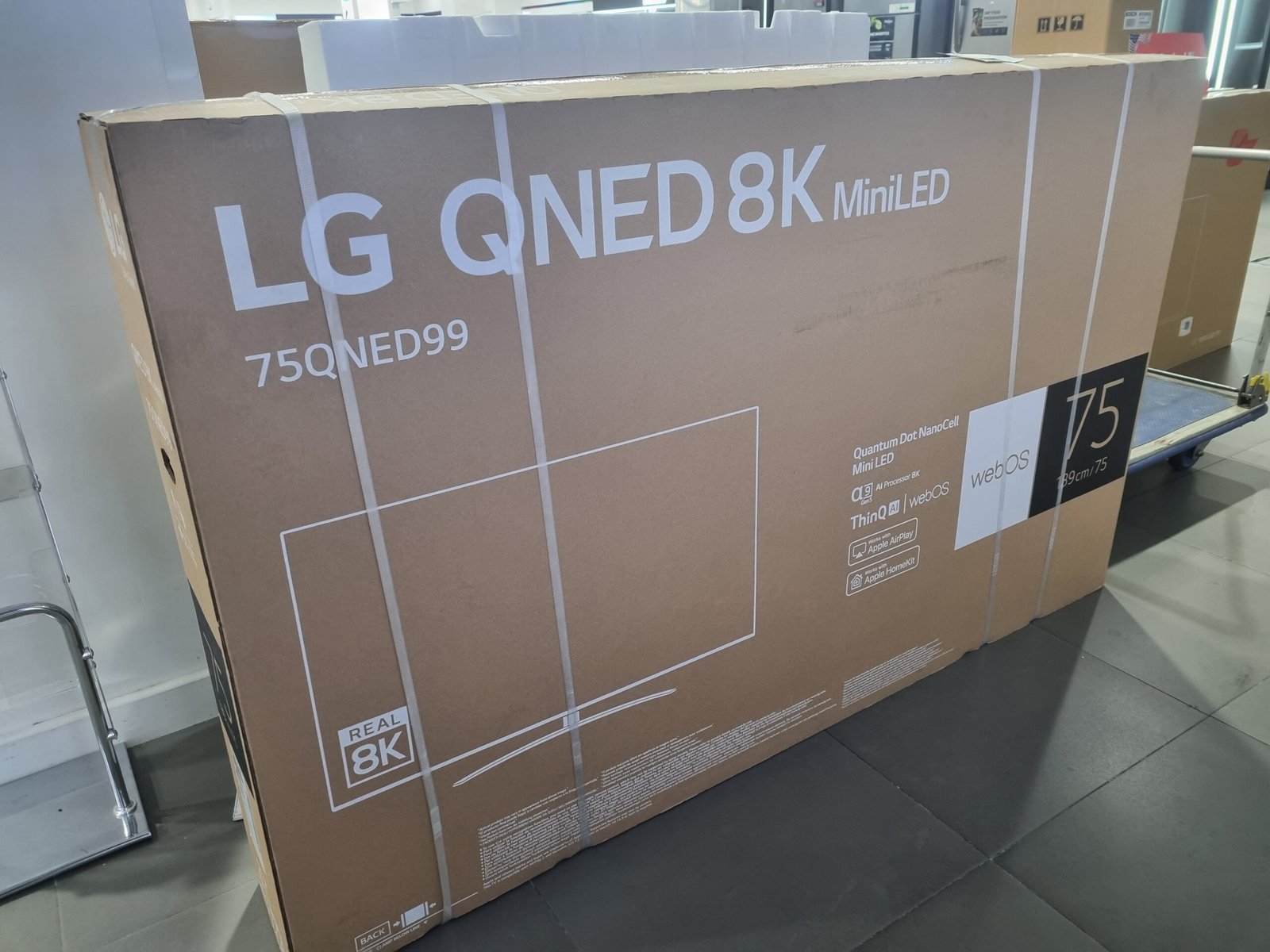 Lg tv 8k qned99 tv  Brand new with sealed with full warranty available for sale