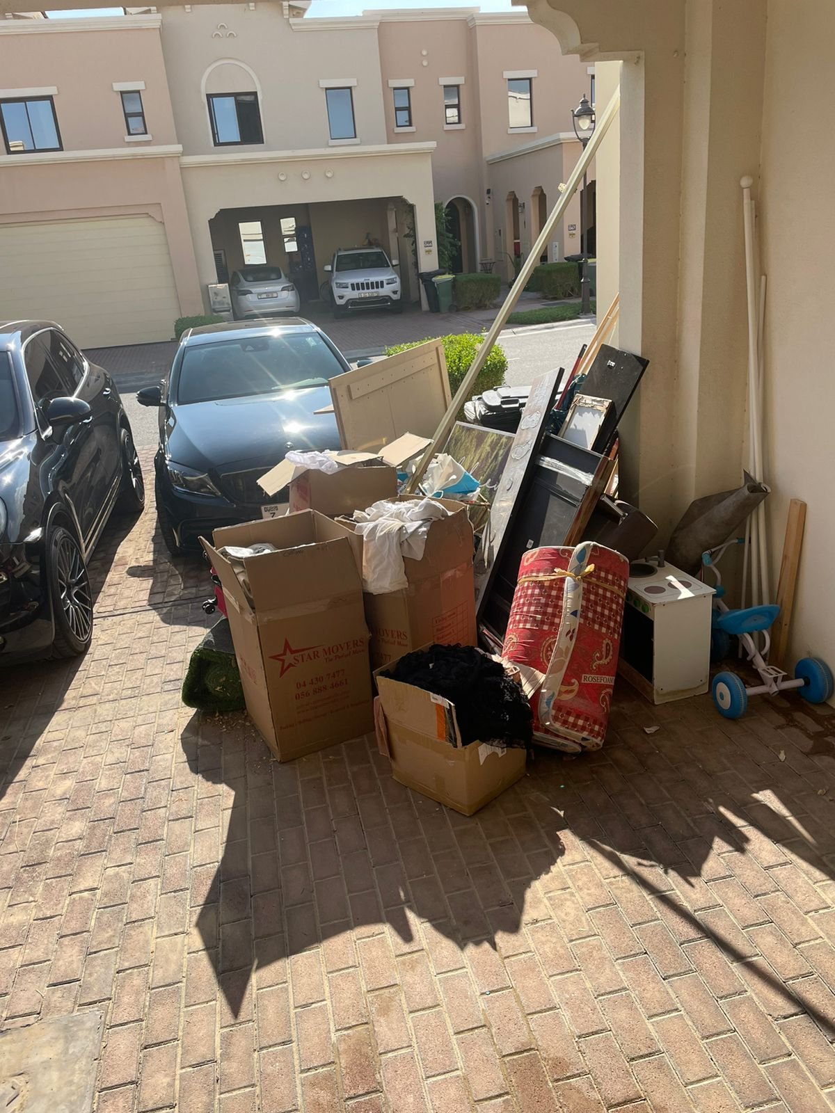 Junk and Trash Removal in Dubai UAE 052 4070463