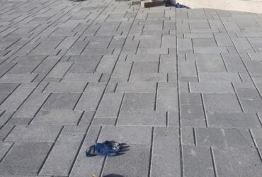 PAVERS SUPPLIER AND INSTALLER IN DUBAI : 0557274240