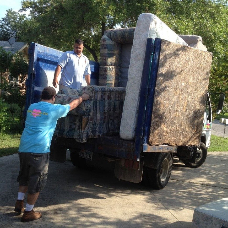 Junk, Rubbish, Garbage Removal Dubai Silicon Oasis 0527161730