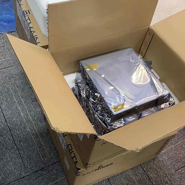 F/S : Original Bitmain KS3,L9,KS5,IceRiver KS3M,GoldShell AL Box Antminers